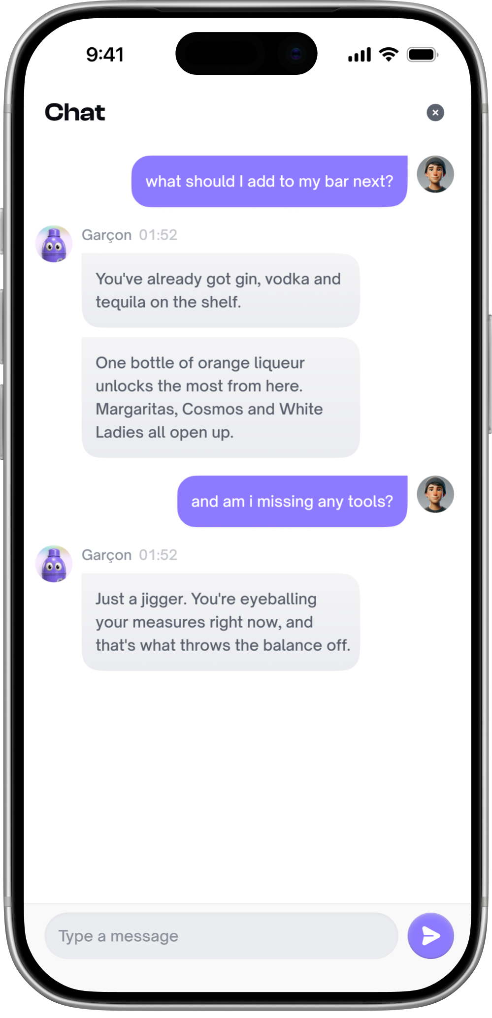 Garçon recommending useful bottles and bar tools for a home bar